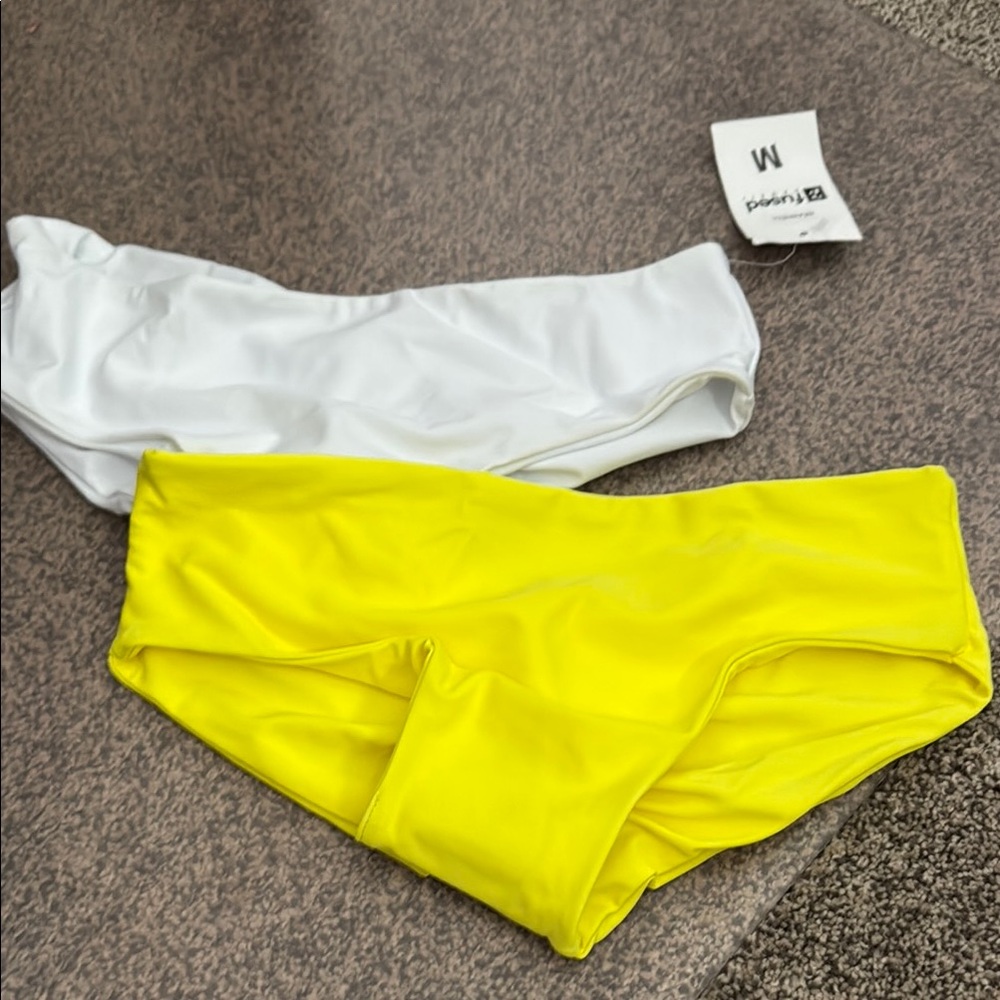 White Cheeky Bikini Swimwear